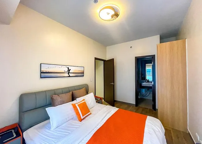 Cozy 3br Near Airport & Okada, Solaire Ii Infinity Pool
