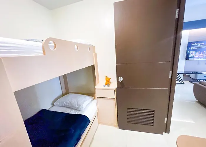 Cozy 3br Near Airport & Okada, Solaire Ii Infinity Pool * Manila